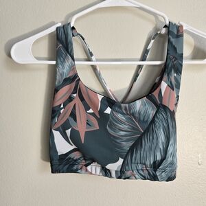 Onzie Leaf Pattern Sports Bra